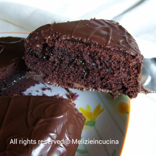 Torta Sacher rivisitata golosa e leggera