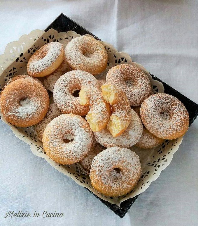 Ciambelle mini con macchinetta per donuts - Melizie in Cucina