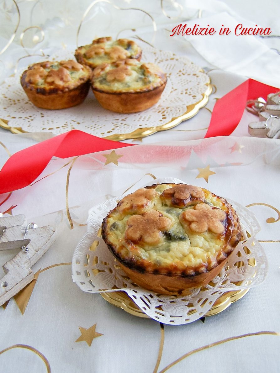 Tortini di sfoglia con ripieno di Cavolfiori