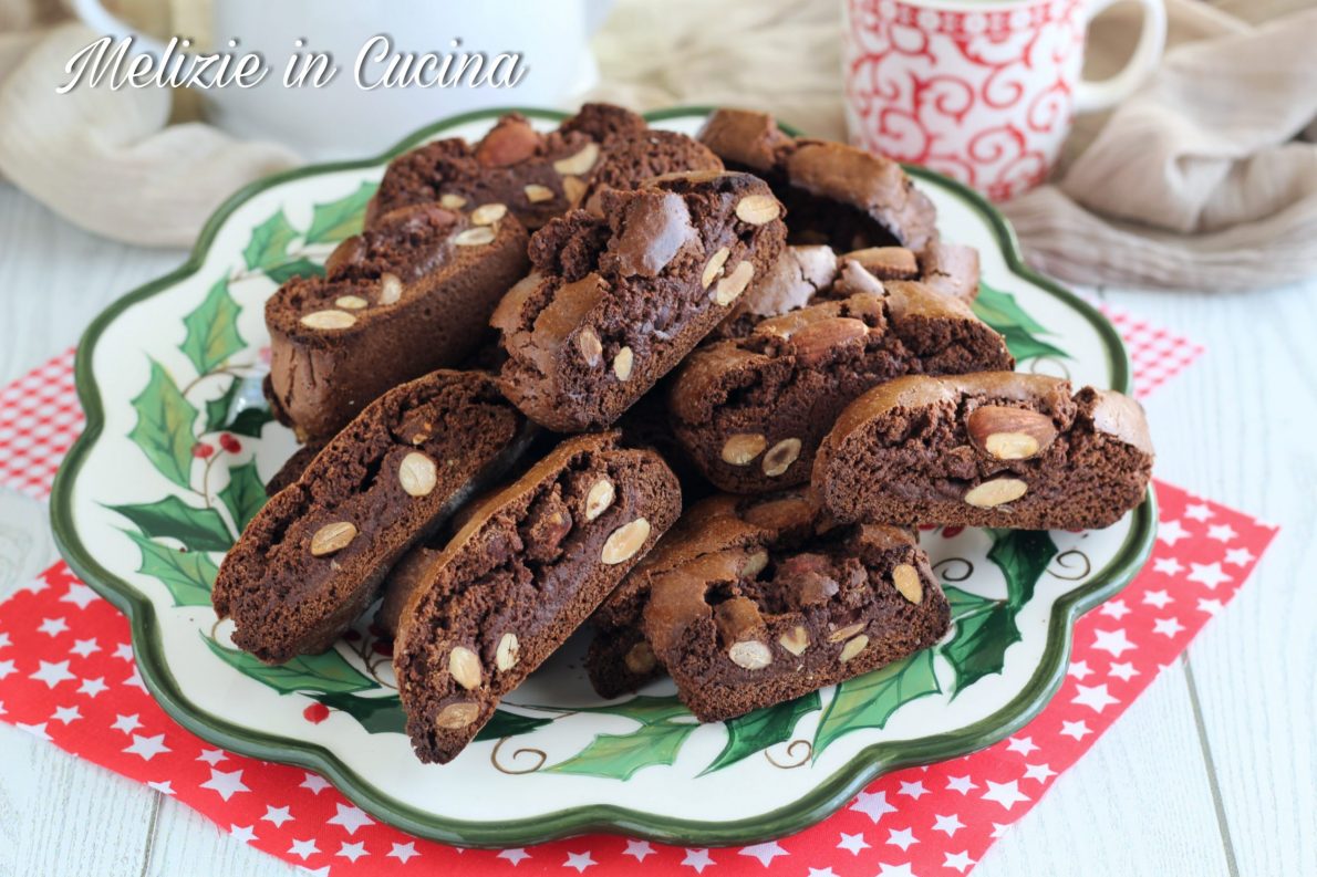 biscotti speziati al cacao e mandorle