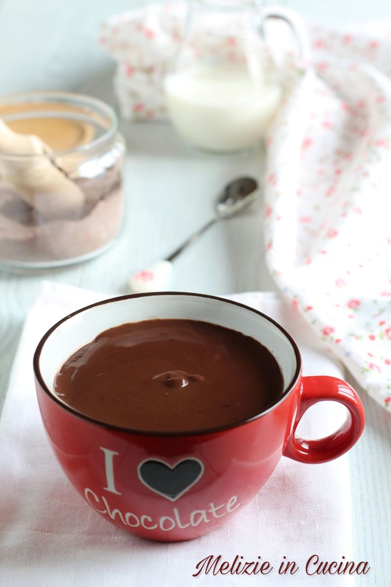 Cioccolata calda fatta in casa buonissima - Melizie in Cucina