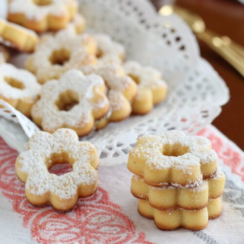 Biscotti Canestrelli con frolla gialla