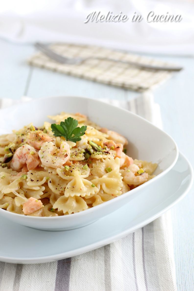 Farfalle Salmone e Gamberetti