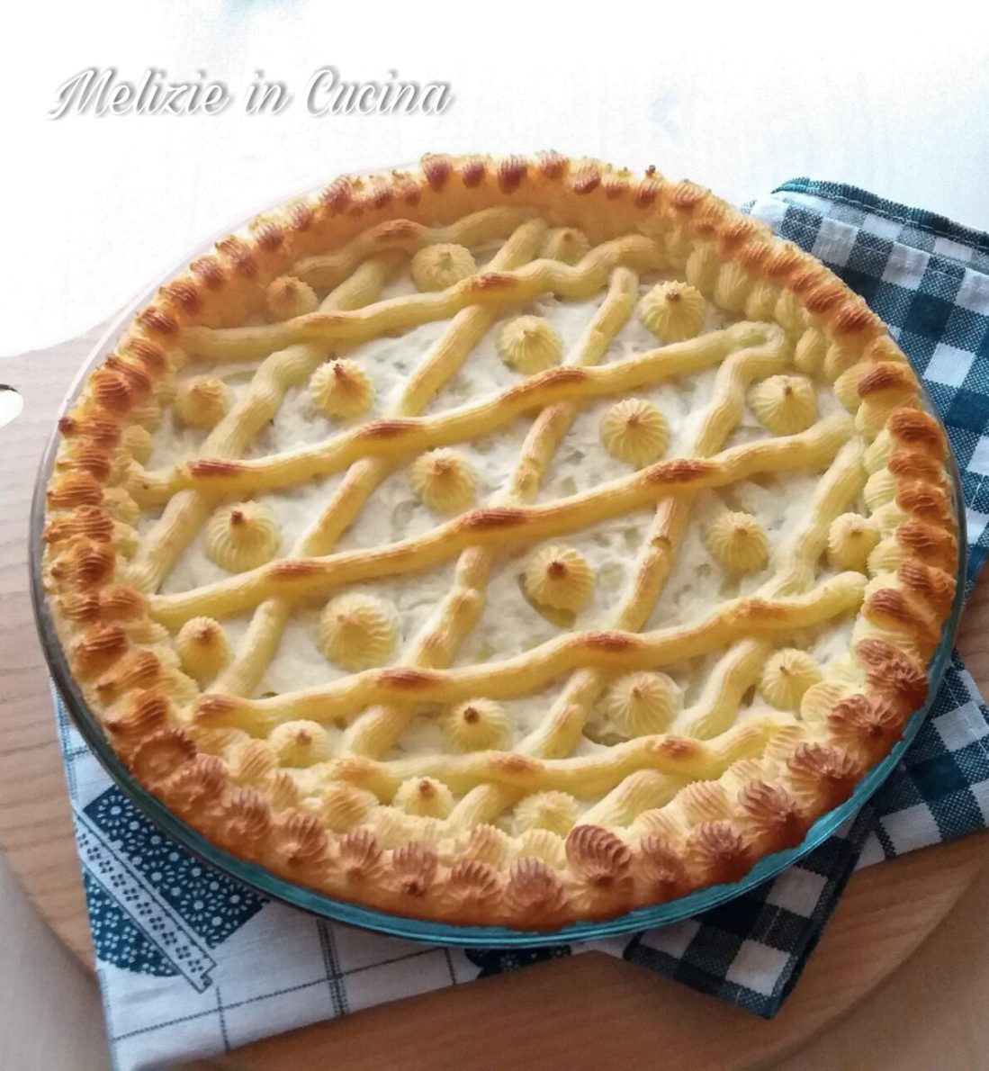 Crostata salata patate ricotta e zucchine