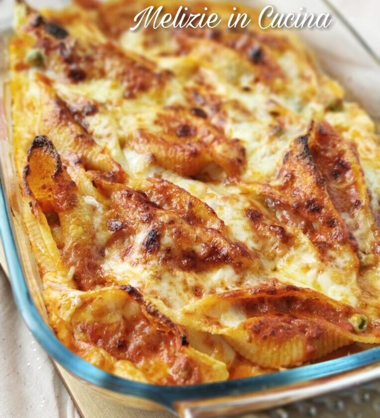 Conchiglioni al ragù con besciamella 14 Conchiglioni al ragù con besciamella